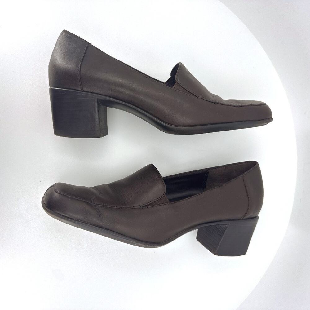 Bass Brown Leather Slip On Loafer Pump Heels | Womens Size 6 M | Church Wedding